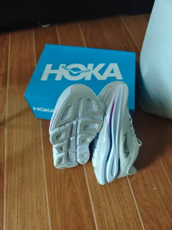 Used Hoka Bondi 9 bike — image 3 of 6