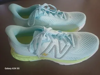 Used New Balance 880 Running Shoes