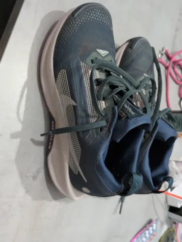 Used Pegasus Trail 5 GTX Running Shoes