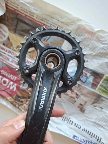 Used Shimano Crank 12 speed mtb MT-601 Drivetrain & Pedals