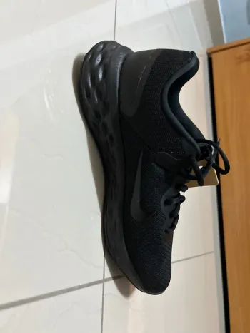 Used Nike Revolution 6 NN bike — image 2 of 7