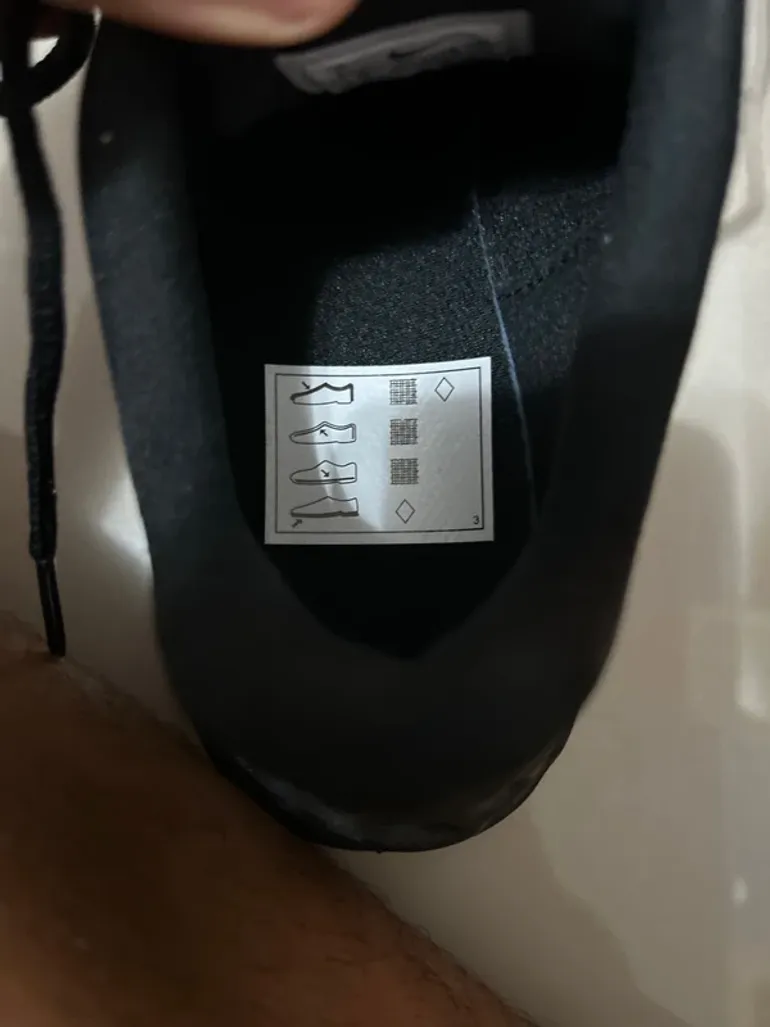 Used Nike Revolution 6 NN bike — image 4 of 7