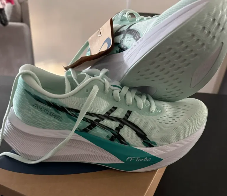 Używany Asics Magic Speed 4 bike — zdjęcie 4 z 12