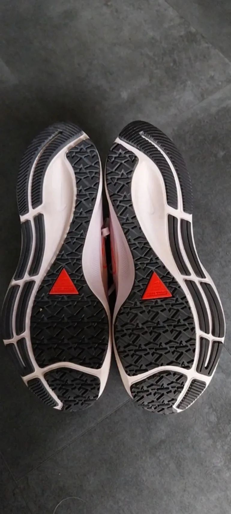 Used Nike Run Shield bike — image 5 of 6
