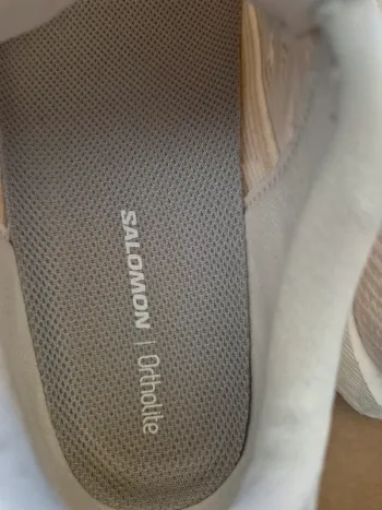 Used Salomon Sneakers bike — image 5 of 8
