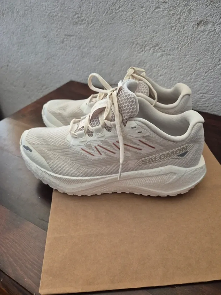 Used Salomon Sneakers bike — image 3 of 8