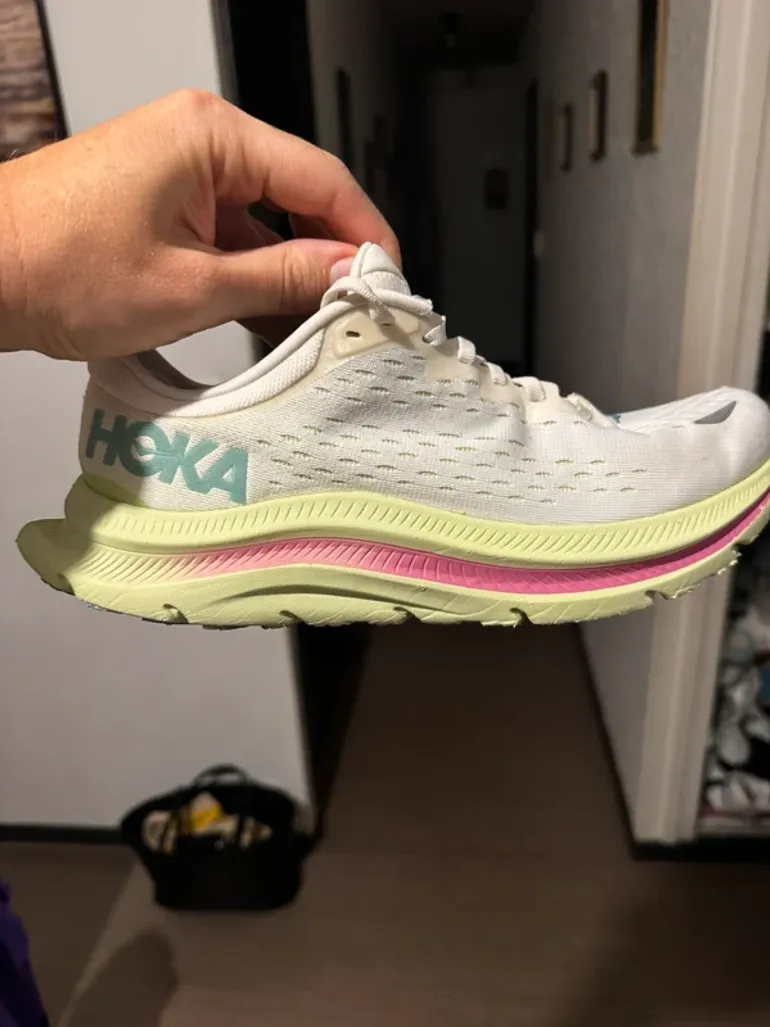 Used Hoka Kawana bike — image 2 of 5