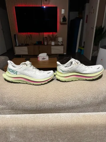 Used Hoka Kawana Running Shoes