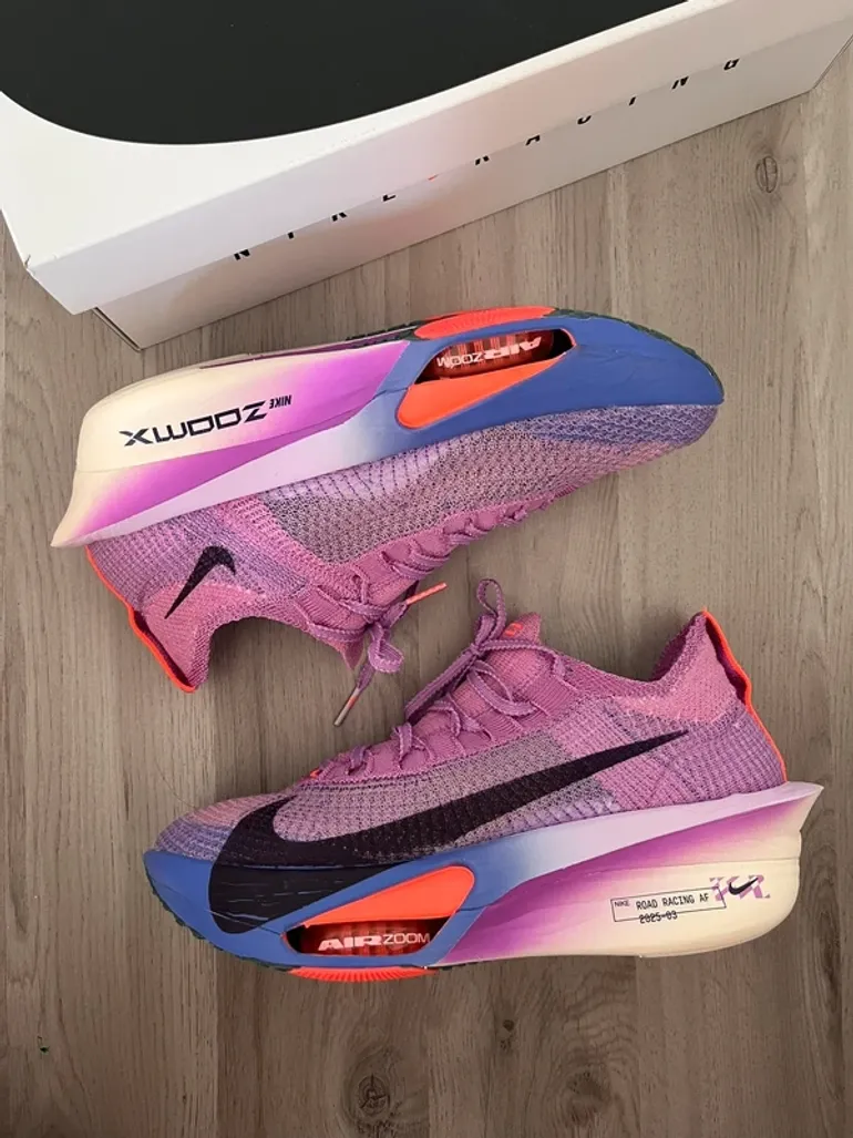 Used Nike Air Zoom Alpha Fly Next 3 bike — image 7 of 9