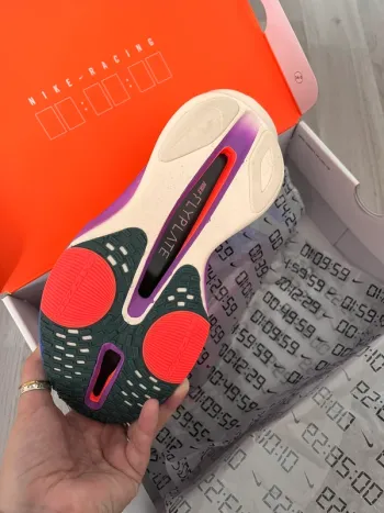 Used Nike Air Zoom Alpha Fly Next 3 bike — image 5 of 9