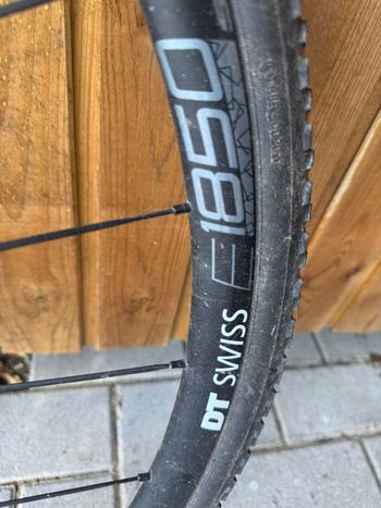 Brugt Dt Swiss E 1850 Spline 2020 bike — billede 2 af 4