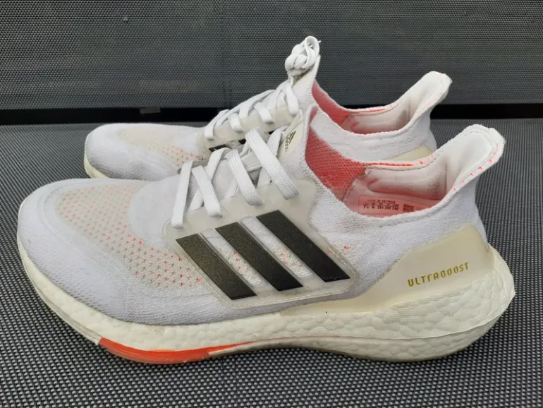 Used Continental Ultra Boost bike — image 3 of 8