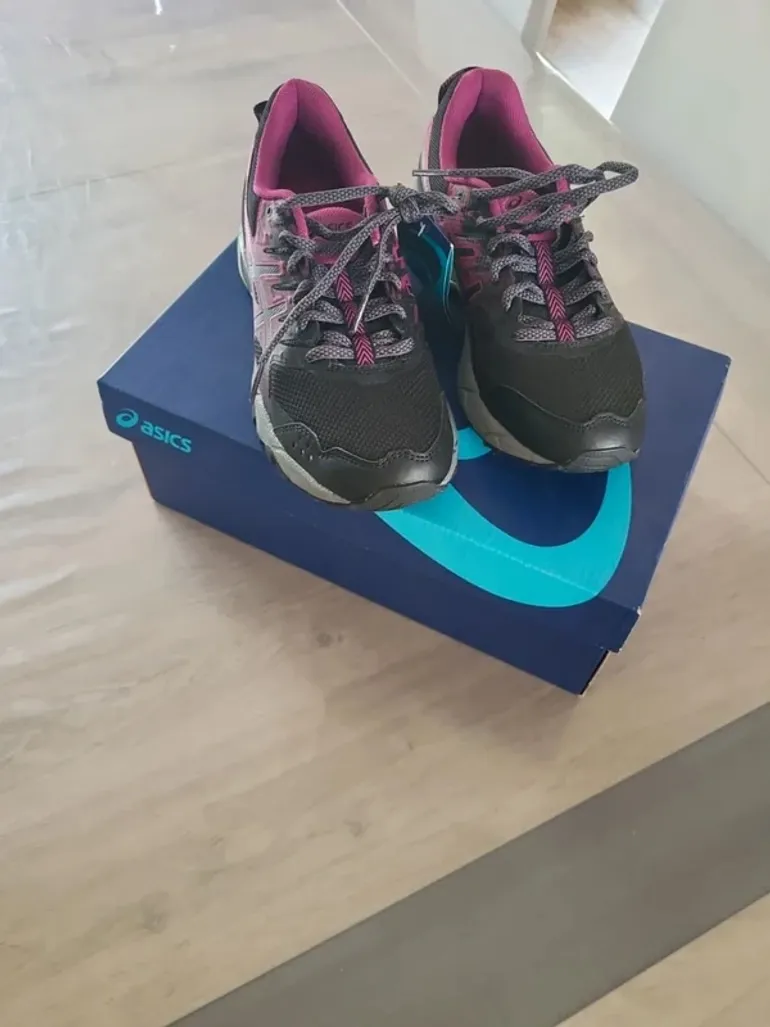Używany Asics Gel-Sonoma 3 bike — zdjęcie 3 z 15