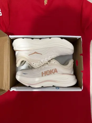 Used Hoka Bondi 9 Running Shoes