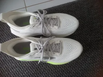 Used Brooks Glycerin GTS 23 bike — image 2 of 4