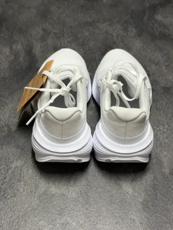 Used White Nike Downshifter 14 bike — image 4 of 6