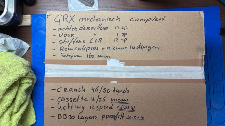 Used Shimano GRX 820 2x12 Groupset bike — image 2 of 9