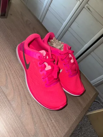 Used Nike Sportschuhe Running Shoes