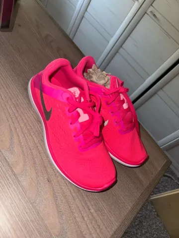 Tweedehands Nike Sportschuhe Running Shoes