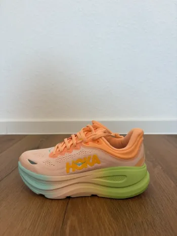 Used Lange Bondi 9 Running Shoes