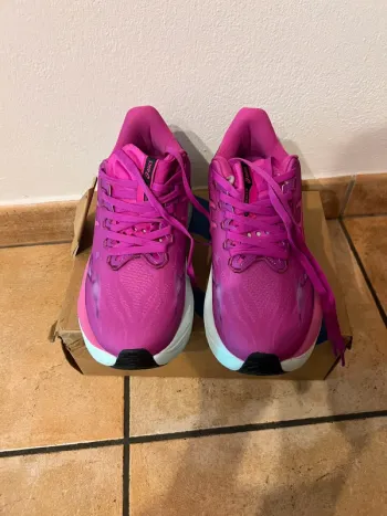 Used Asics Superblast 3 bike — image 2 of 7
