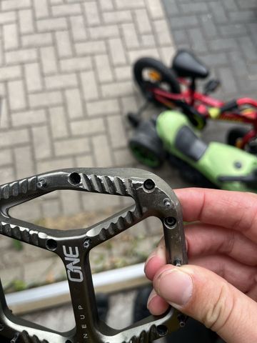 Brugt Oneup Aluminium Pedals bike — billede 3 af 4
