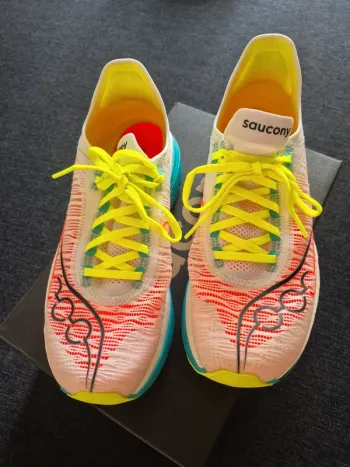 Used Saucony Elite 2 bike — image 2 of 8