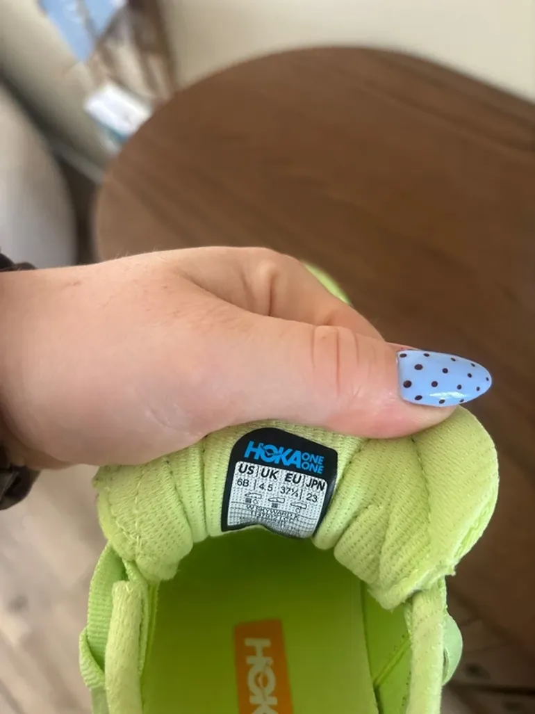 Used Hoka hardloop schoenen bike — image 5 of 9