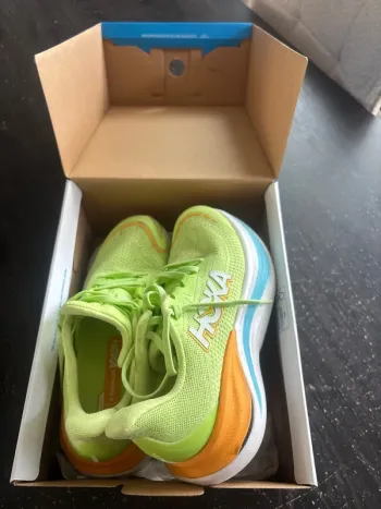 Used Hoka hardloop schoenen bike — image 7 of 9
