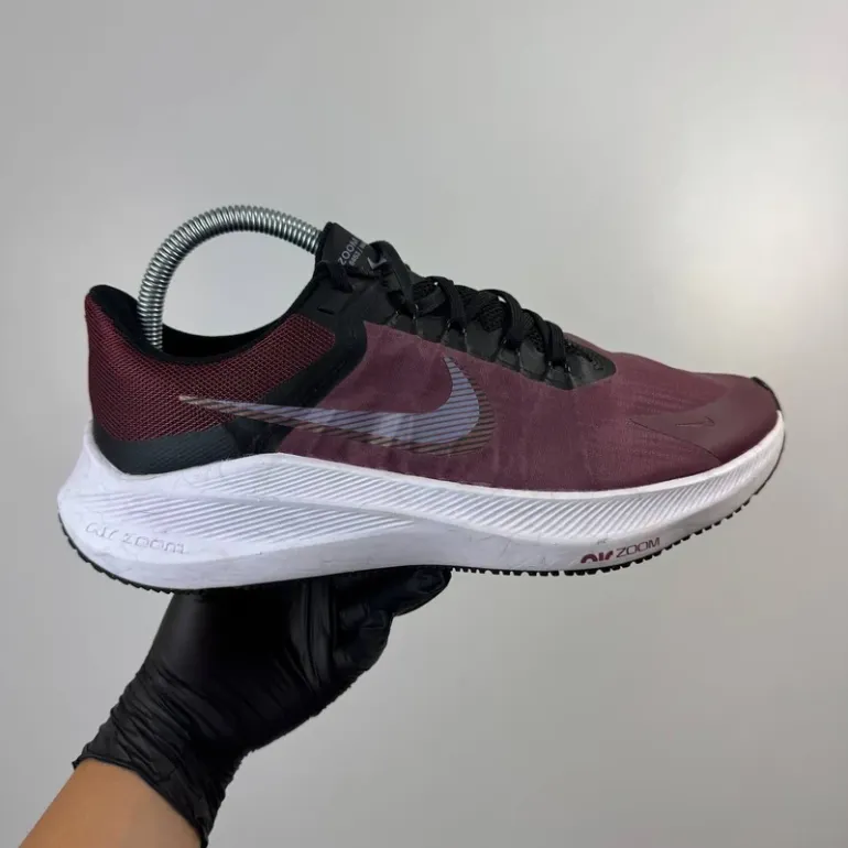 Used Clean Nike Air Zoom Winflo 9 bike — image 4 of 8
