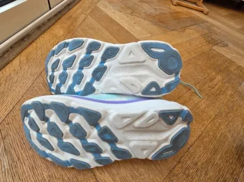 Used Hoka Clifton 9 bike — image 8 of 14