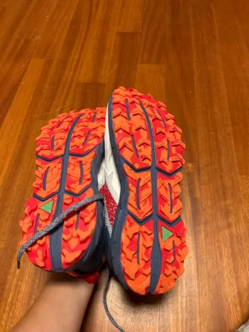 Used Brooks Cascadia 17 bike — image 3 of 3