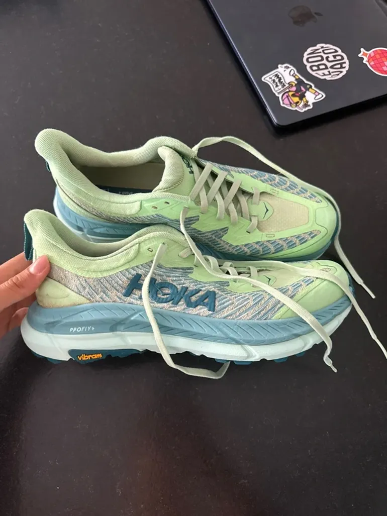 Used Hoka Trailrunning Shoes bike — image 4 of 7