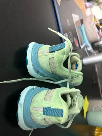 Used Hoka Trailrunning Shoes bike — image 7 of 7