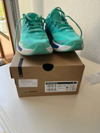 Used Salomon DRX BLISS W Running Shoes