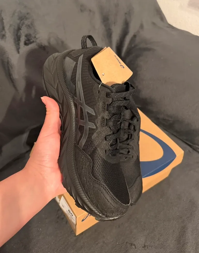 Used Asics GEL-VENTURE 10 bike — image 3 of 5