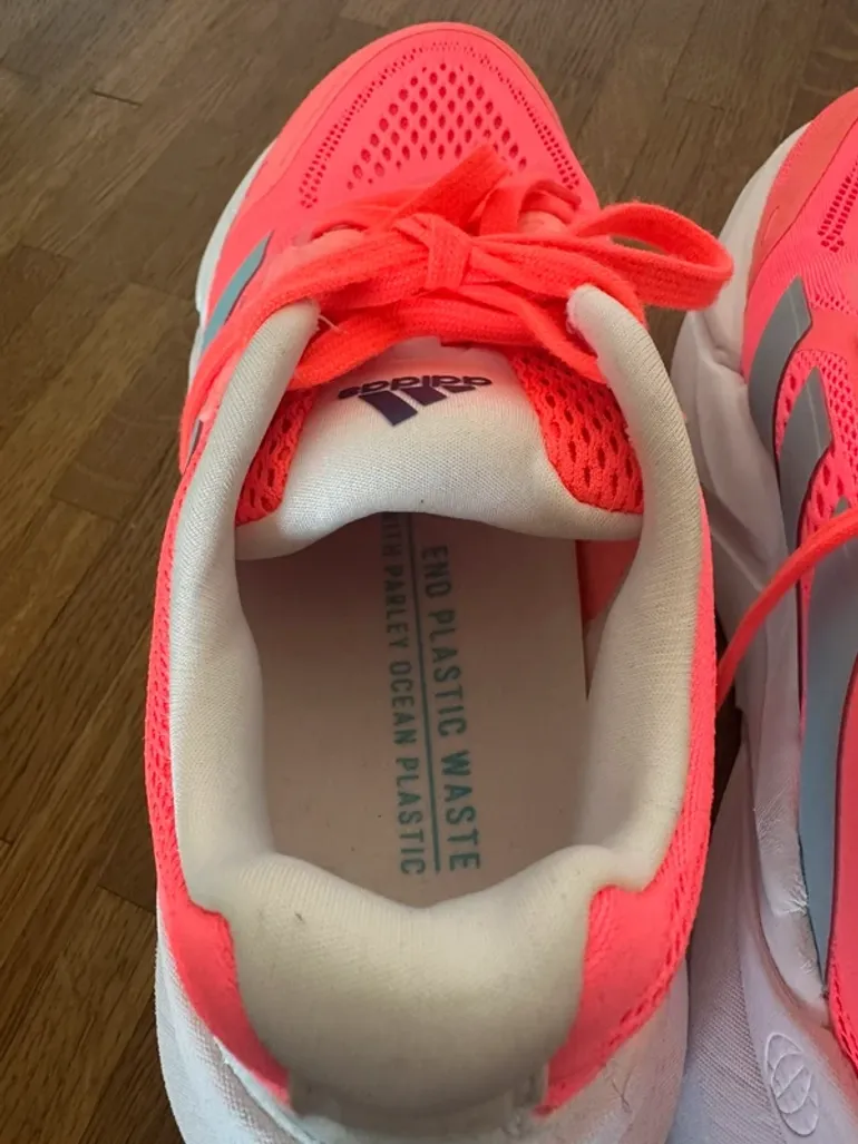 Used Adidas adistar bike — image 3 of 8
