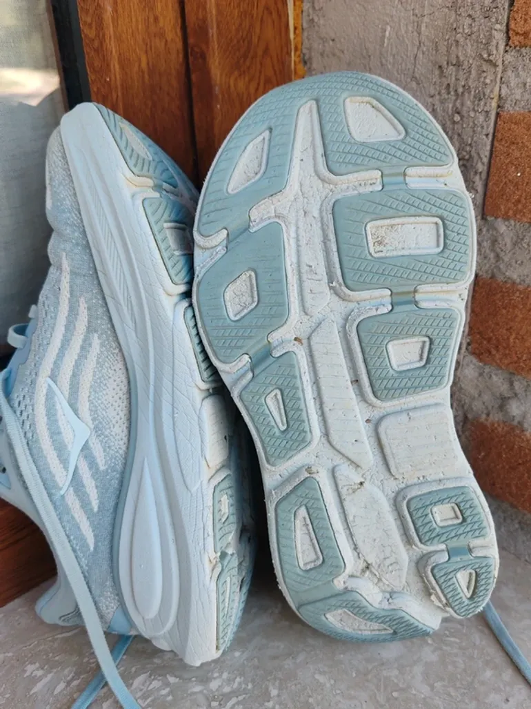 Used Hoka Bondi 9 bike — image 3 of 4