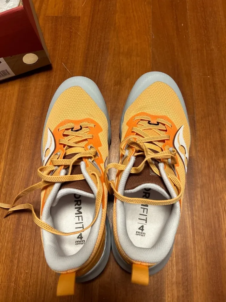 Used Saucony Peregrine 14 bike — image 2 of 4