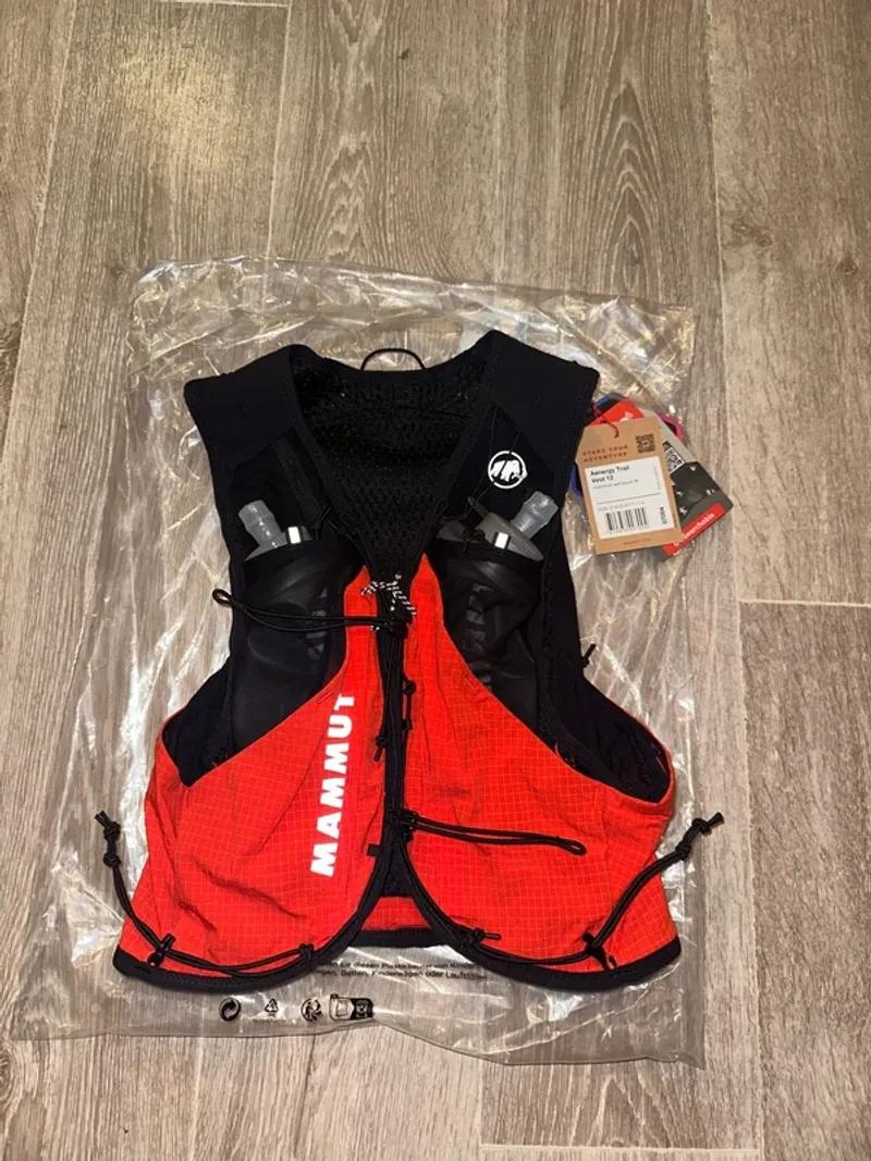 Used Mammut Aenergy Trail Vest 12 Running Accessories