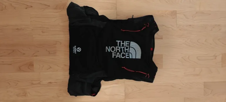 Używany The North Face Summit Run Vest 10l bike — zdjęcie 3 z 3