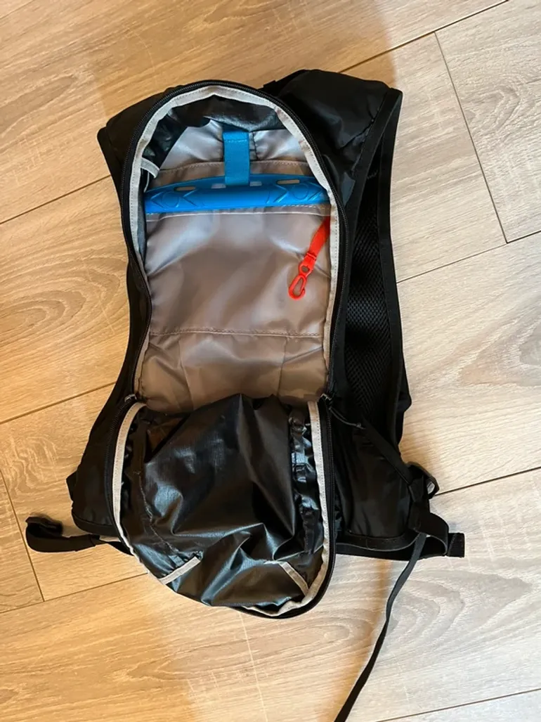 Salomon Running Vest bike d'occasion — image 3 sur 4
