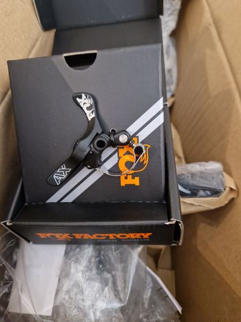 Gebrauchtes Fox Racing Dual Pull Remote Lever 2026 bike — Bild 5 von 13