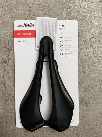 Used Selle Italia SLR advan Saddles & Seatposts