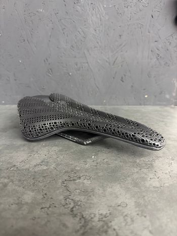 Used damil 3D Carbon Saddles & Seatposts