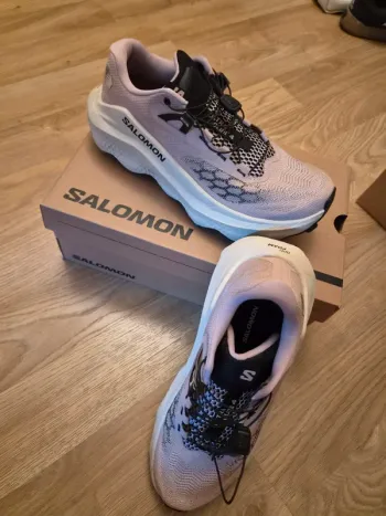 Použité Salomon Ultra Glide 4W Running Shoes