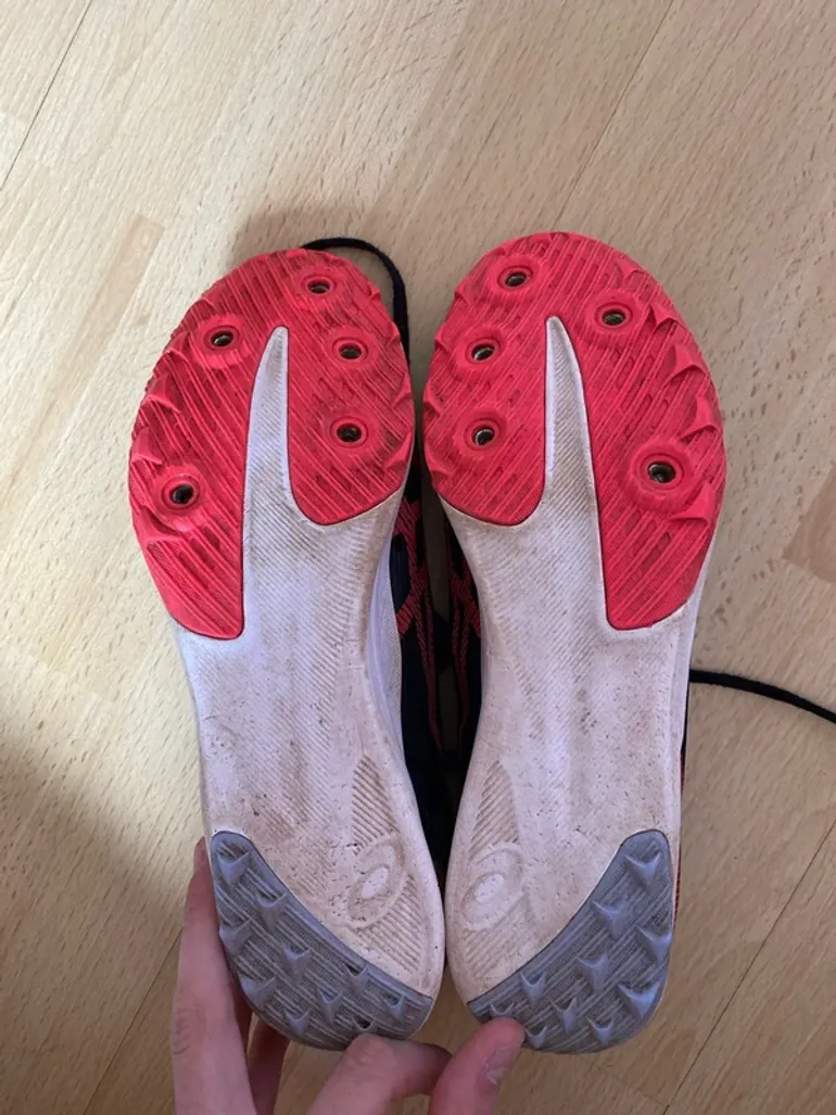 Used Asics Pointes bike — image 3 of 4