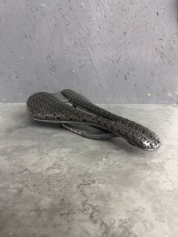 Used goldix 3D Carbon Saddles & Seatposts