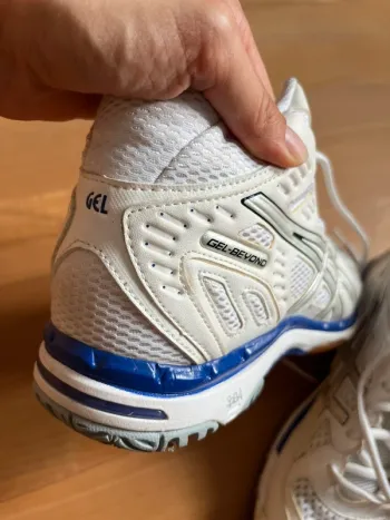 Used Asics Gel Beyond bike — image 4 of 5