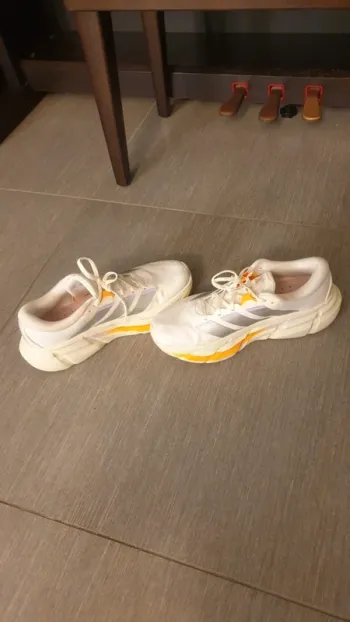 Used Adidas Adistar 5 Running Shoes